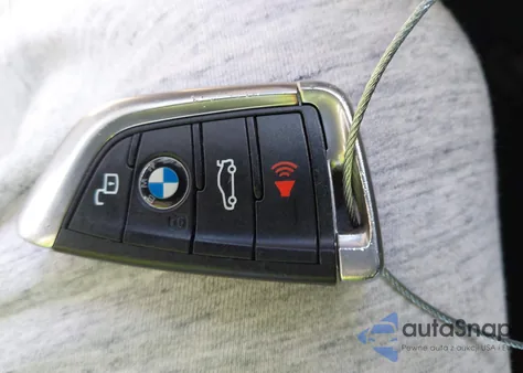 2020 BMW 330I xDrive из США, поврежденный, VIN 3MW5R7J02L8B03933